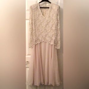 Vintage Beaded Blush Colored LS Dress.  No size listed, but appears to be 10-12.